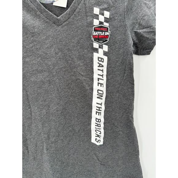 Indianapolis Motor Speedway T Shirt Women Grey Battle On The Bricks Size Small - Picture 2 of 6